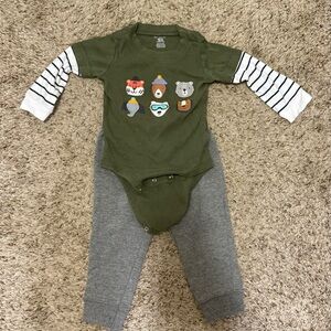 Carter’s 12 month, Long Sleeve Shirt and Pants Set
